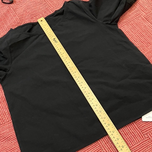 Chic Black Women's medium 3/4 length sleeve Blouse - Picture 8 of 9